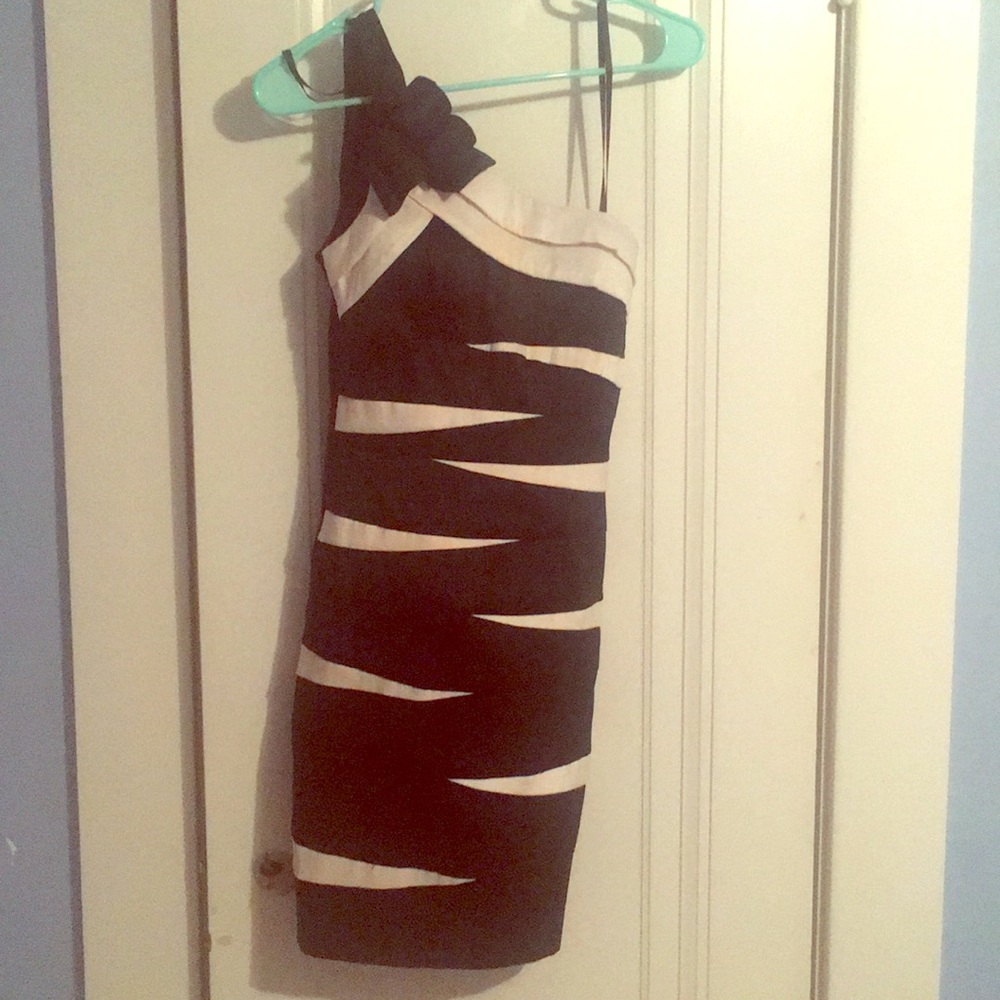 Semi formal dress